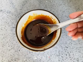 酱汁浓郁的京酱肉丝步骤9