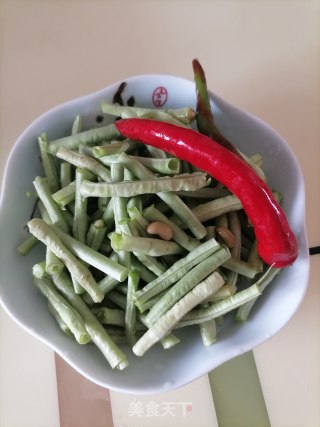 素炒豇豆步骤1