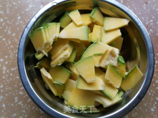 里脊肉炒南瓜步骤3