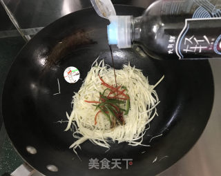 清炒茭白步骤9