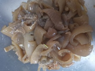 麻辣猪皮步骤2
