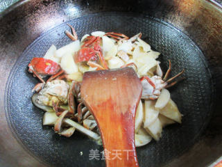 六月黄炒茭白步骤9