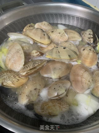 蛤蜊娃娃菜步骤3