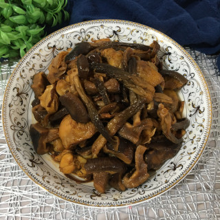 菌菇烧鸡腿步骤12