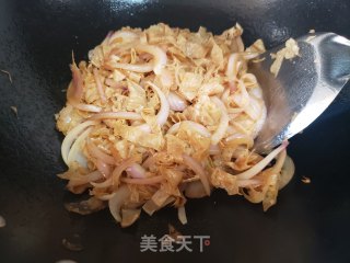 洋葱炒豆筋步骤3