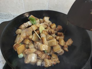 五花肉焖小土豆步骤11