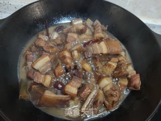 五花肉焖小土豆步骤16
