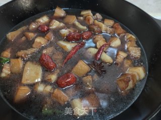 五花肉焖小土豆步骤13