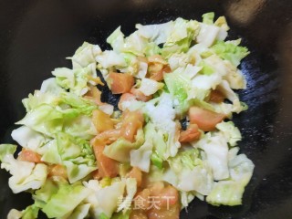 西红柿圆白菜炒鸡蛋步骤7