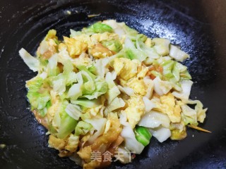 西红柿圆白菜炒鸡蛋步骤10