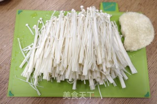 蒸牛肉豆腐金针菇步骤4
