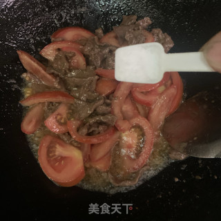 番茄牛肉盖饭步骤6