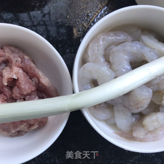 羊肚菌酿虾肉步骤1