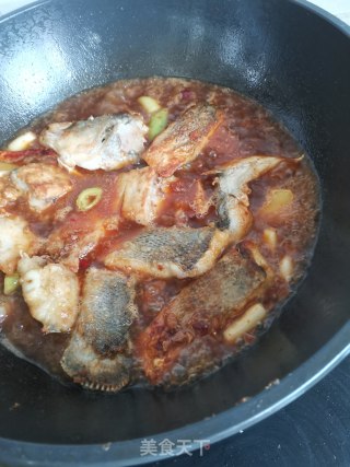 酱烧鲈鱼步骤9