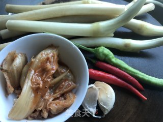 酸辣藕尖步骤1
