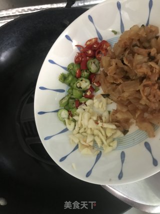 酸辣藕尖步骤3