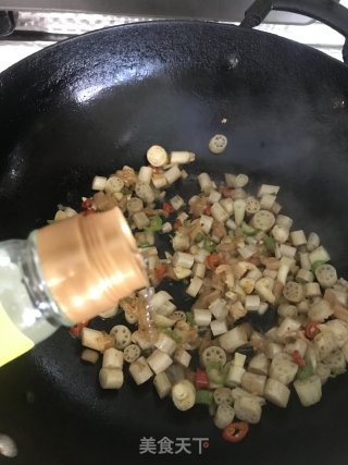 酸辣藕尖步骤7