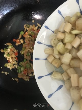 酸辣藕尖步骤5