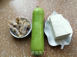 蛏子蒲瓜烧豆腐步骤1