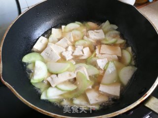 蛏子蒲瓜烧豆腐步骤5