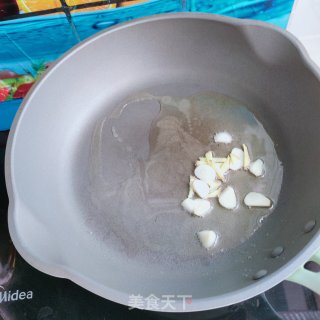 鸡胸肉炒辣椒步骤6