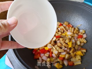 彩椒藕丁步骤10