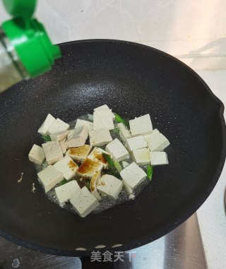 西红柿青菜炒豆腐步骤7