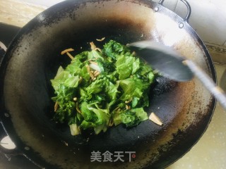 生菜炒肉丝步骤4