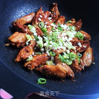 蒜香焖鸡翅步骤6