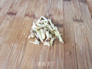 土豆片炒腊肠步骤5