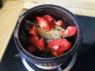 砂锅鲫鱼炖豆腐步骤4