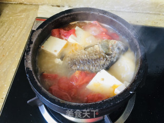 砂锅鲫鱼炖豆腐步骤7