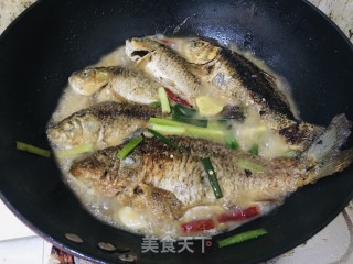 农家炖小杂鱼步骤5