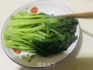 炝汁菜心步骤4