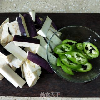 茄子盖浇饭步骤2