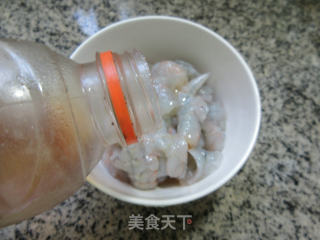 虾球炒冬瓜步骤3