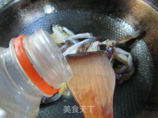 梭子蟹炒豇豆步骤4