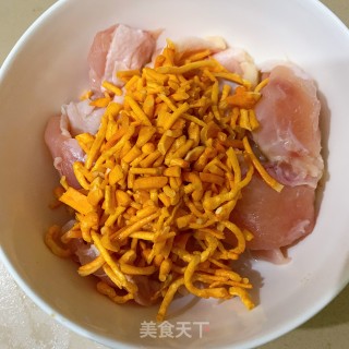 虫草花蒸鸡肉步骤2
