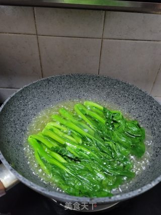 蒜蓉菜心步骤4