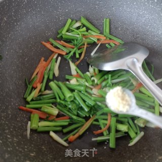 子姜炒芹菜步骤6