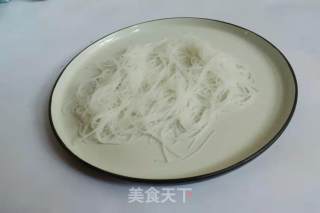 超快手金针菇蒸粉丝步骤3