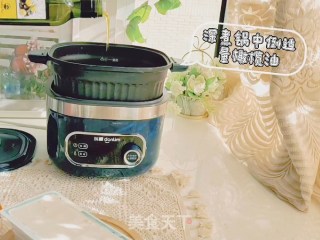 蟹黄豆腐煲步骤3
