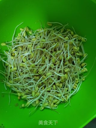 鸡汤黄豆芽步骤1