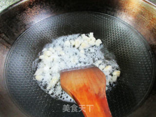 香肠包心菜炒铁棍山药粉条步骤4