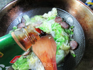 香肠包心菜炒铁棍山药粉条步骤11
