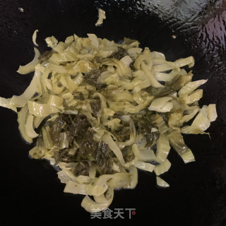 酸菜番茄排骨煲步骤7