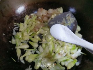 藠头炒五花肉步骤7