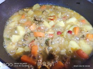 咖喱牛肉炖土豆盖烧饭步骤7