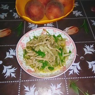 仔姜青椒炒肉丝步骤11