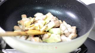 五花肉烧小土豆步骤4